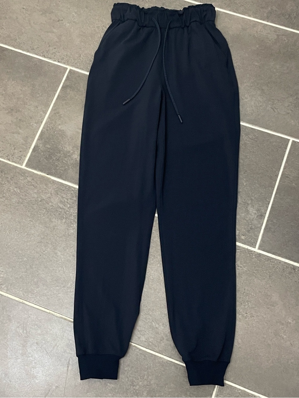 Lululemon Keep Moving Jogger size 2
True Navy